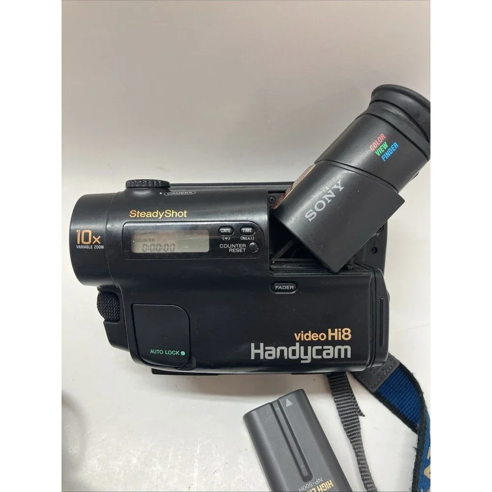 Sony CCD-TR500 HI8 8mm Video8 Camera Camcorder Read Description